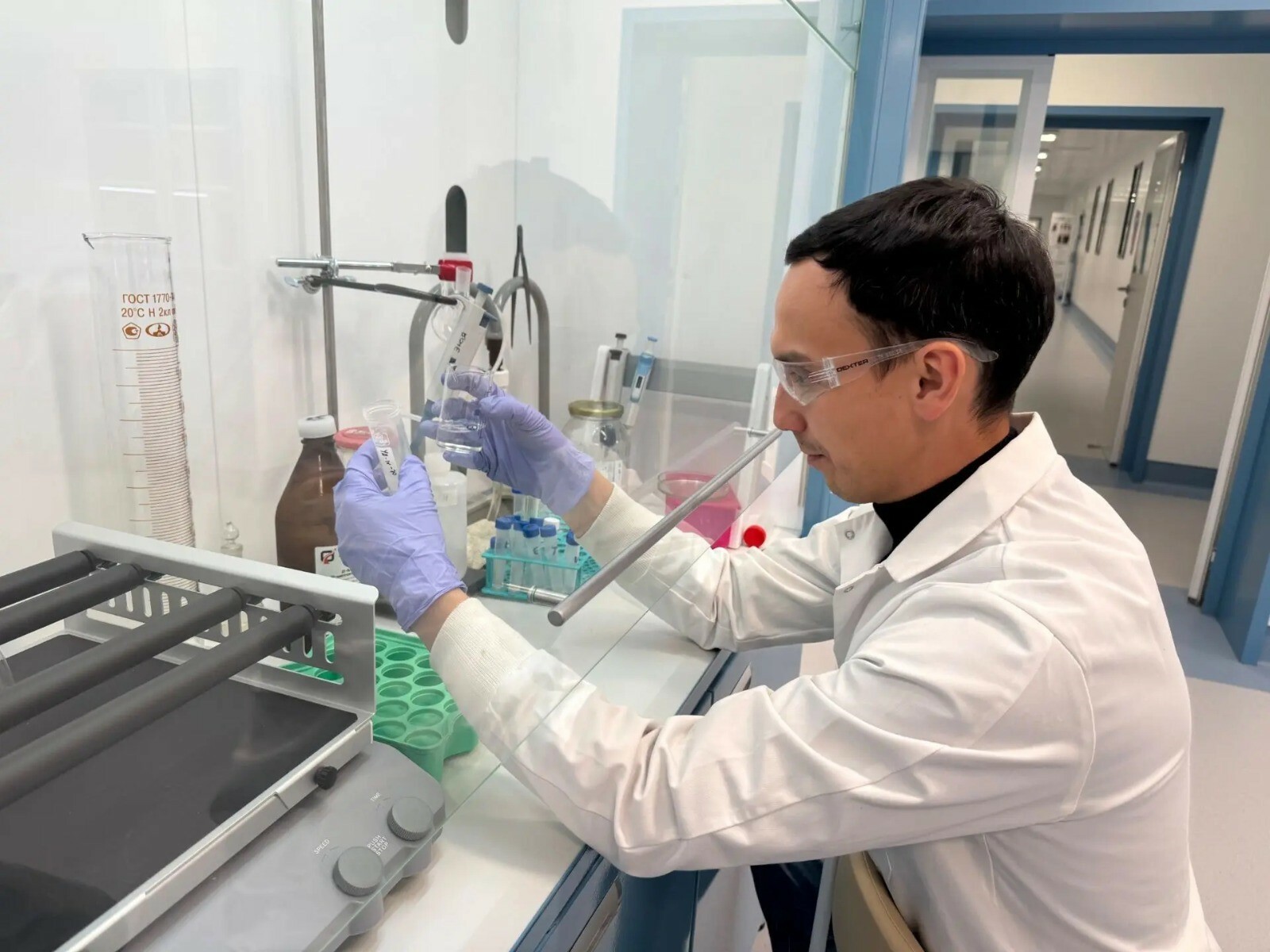 Инновации в области пептидной химии и биомолекулярной инженерии