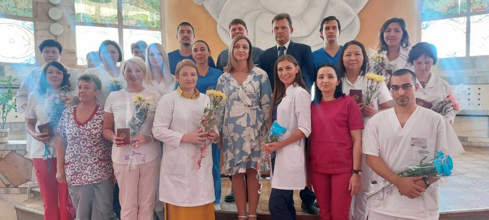 В ЛНР наградили врачей из Башкортостана