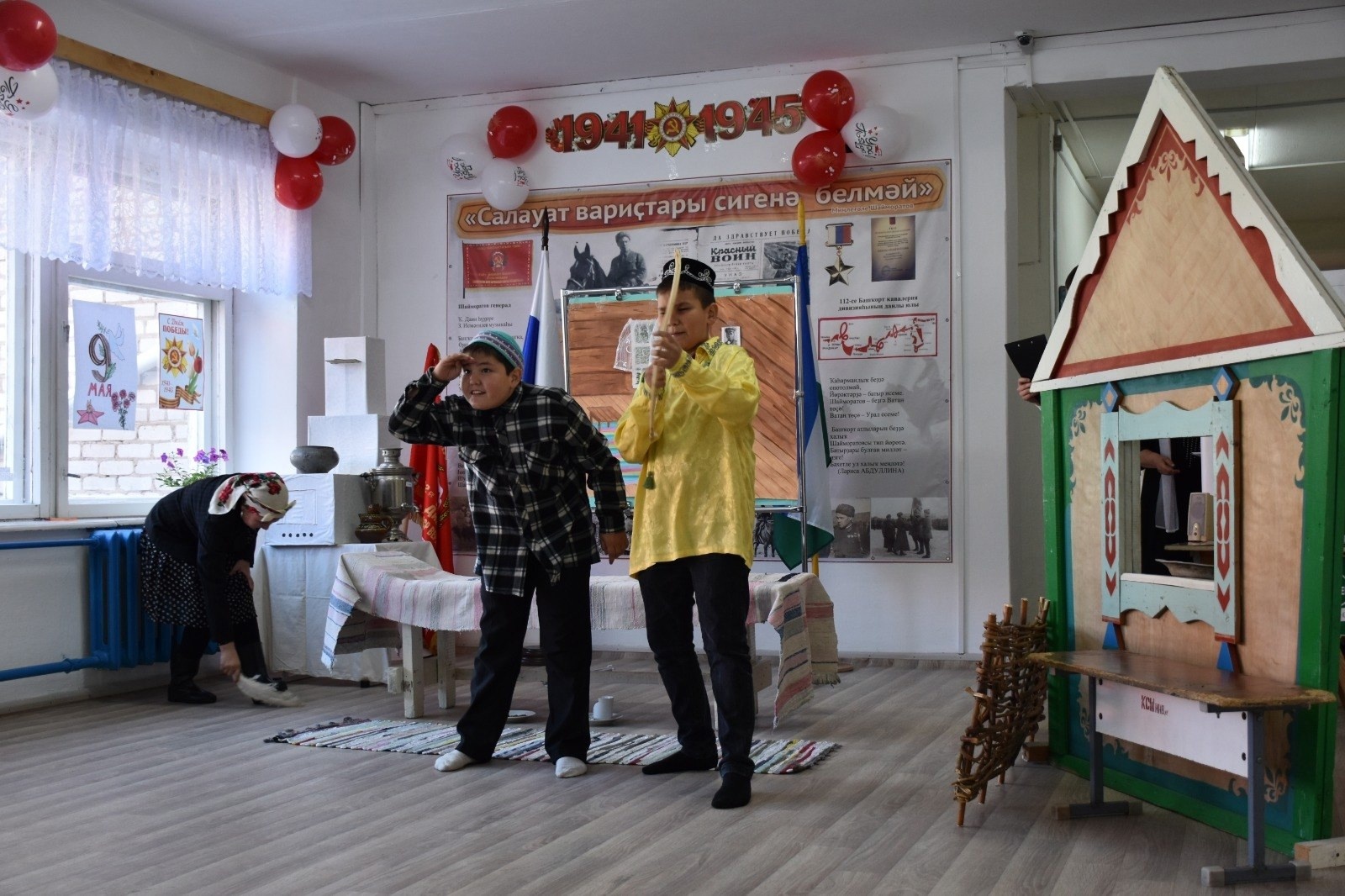 В Миякинском районе почтили память ветерана и наградили лучших учеников