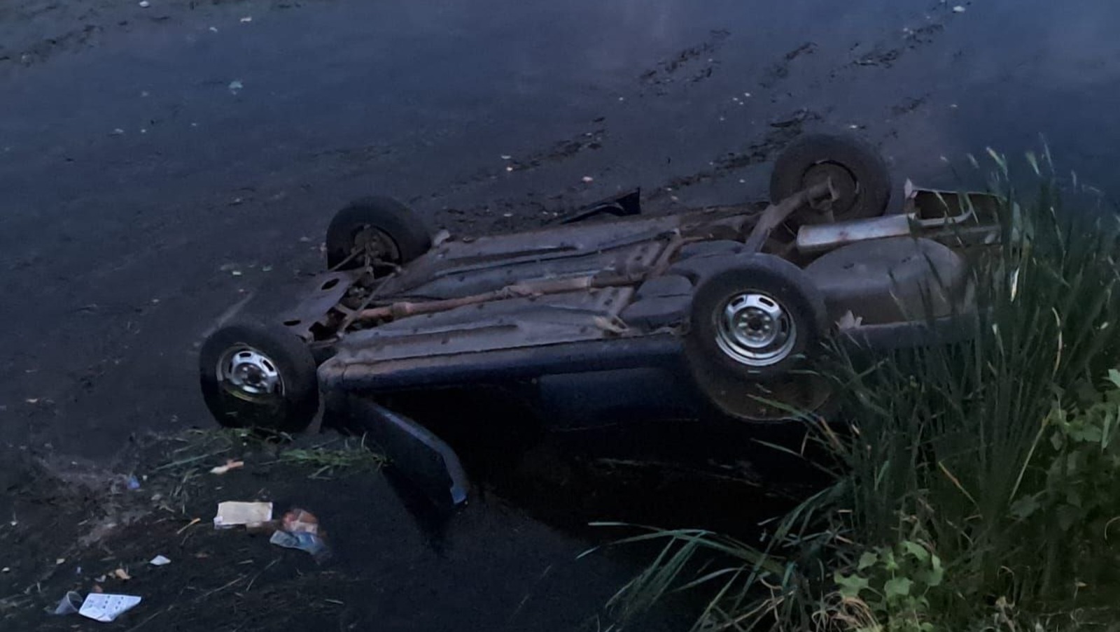 Автомобиль в Башкирии опрокинулся в реку — есть погибший