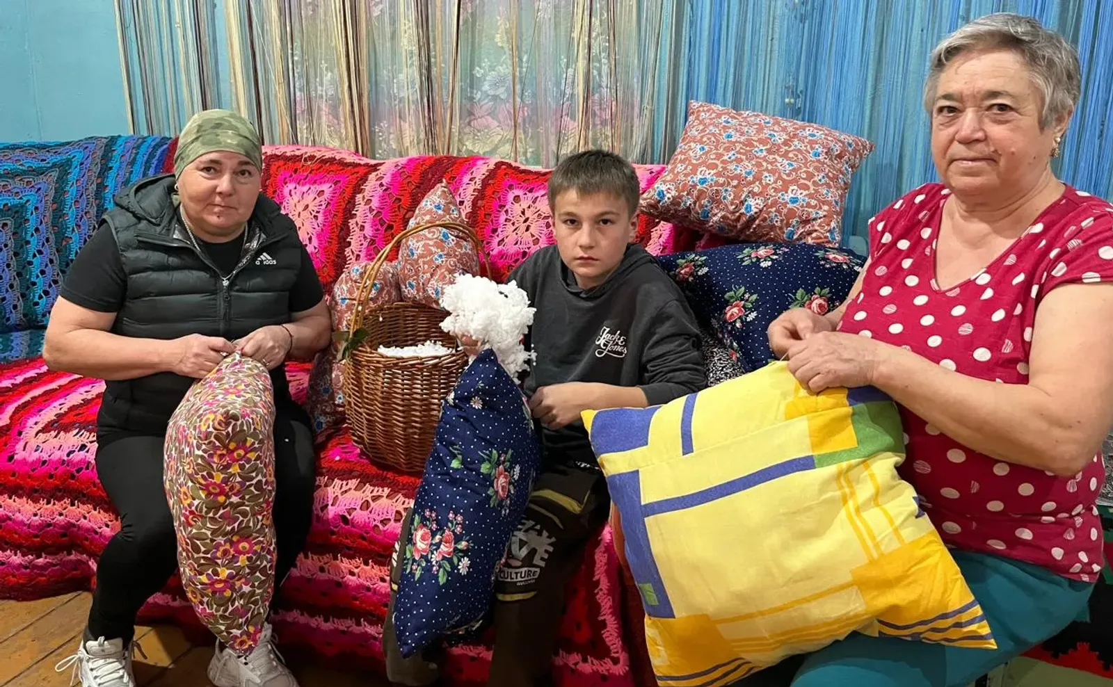 Мастерицы с большим сердцем из Миякинского района