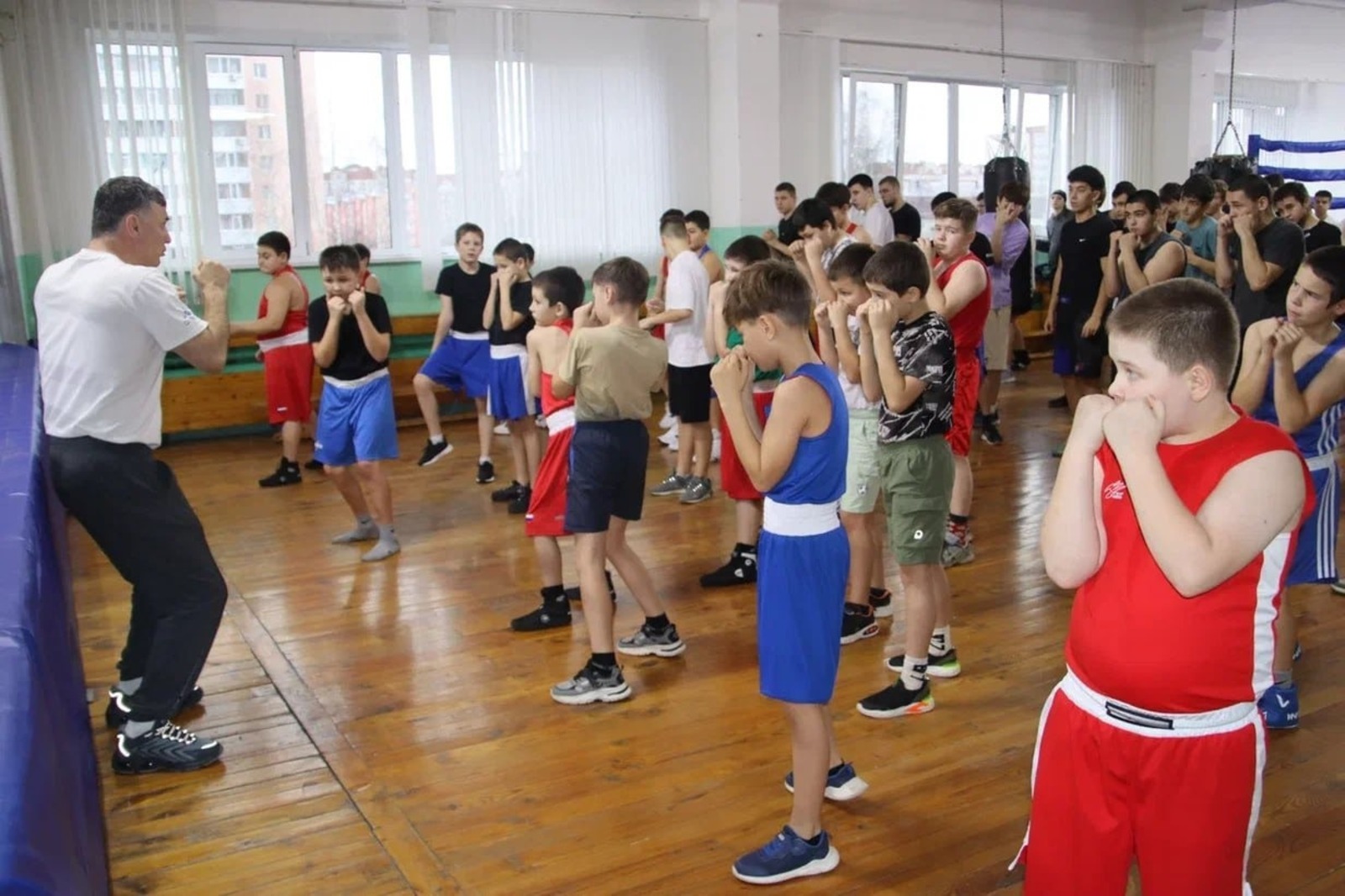 Мастер-класс по боксу прошёл в ДЮСШ г. Нефтекамска