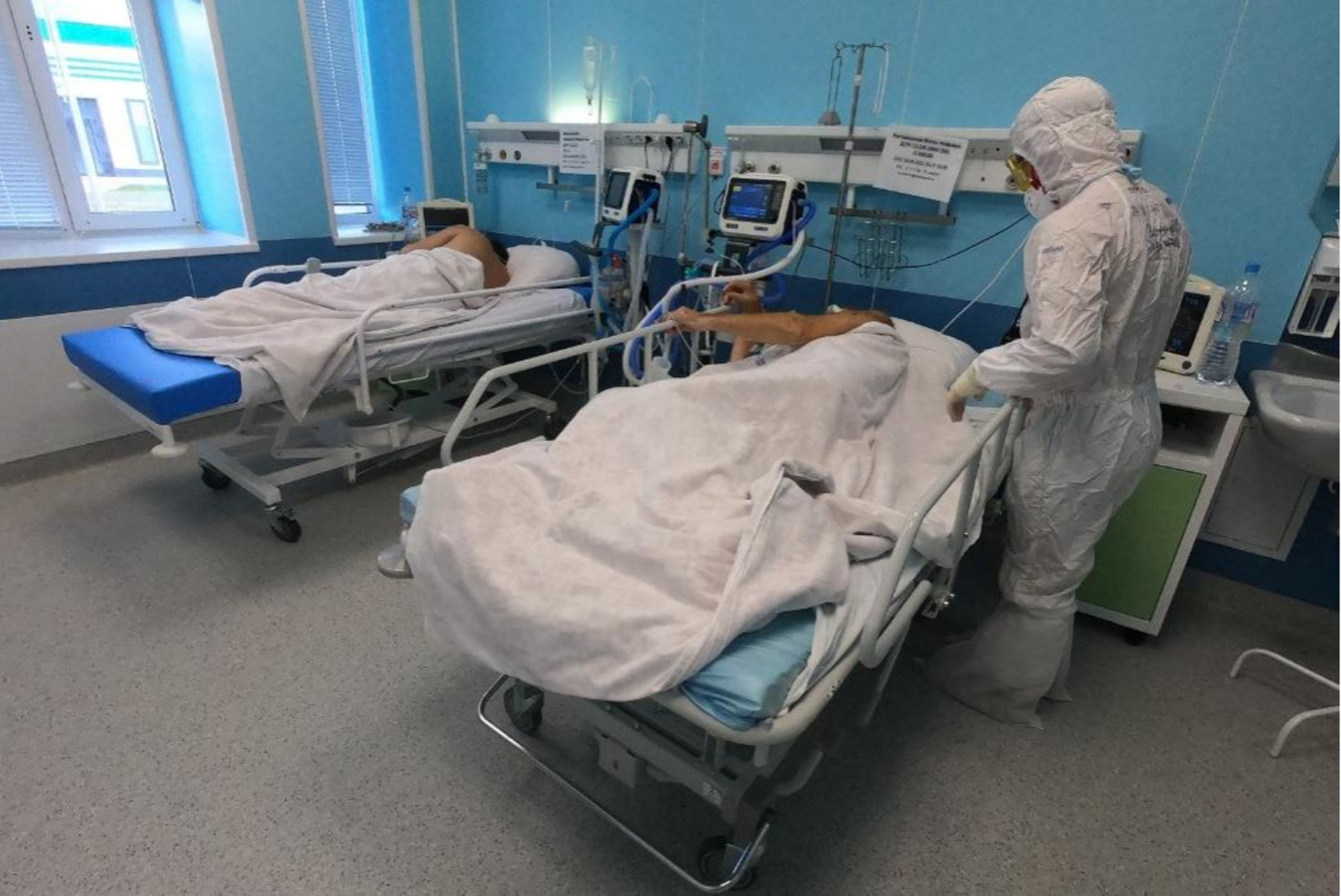 Глава Башкирии не скрывает факта лечения больных коронавирусом в коридорах госпиталей