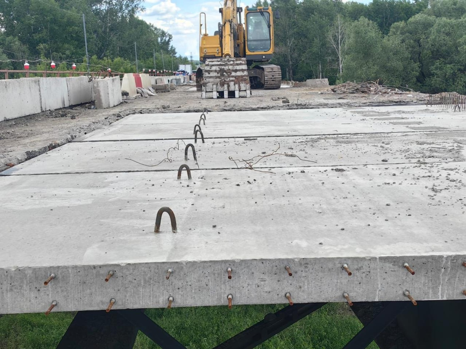 В Давлекановском районе Башкирии отремонтируют мост через Дему