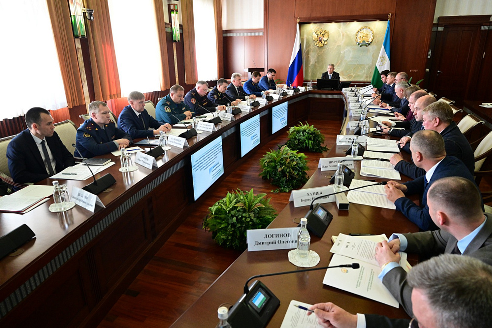 Радий Хабиров провёл заседание антитеррористической комиссии