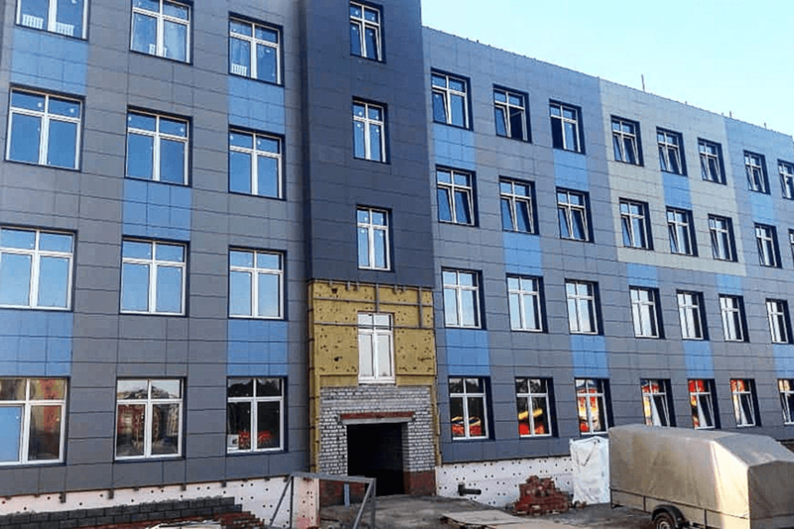 В Нефтекамске завершается строительство четырехэтажной школы на 1225 ученических мест