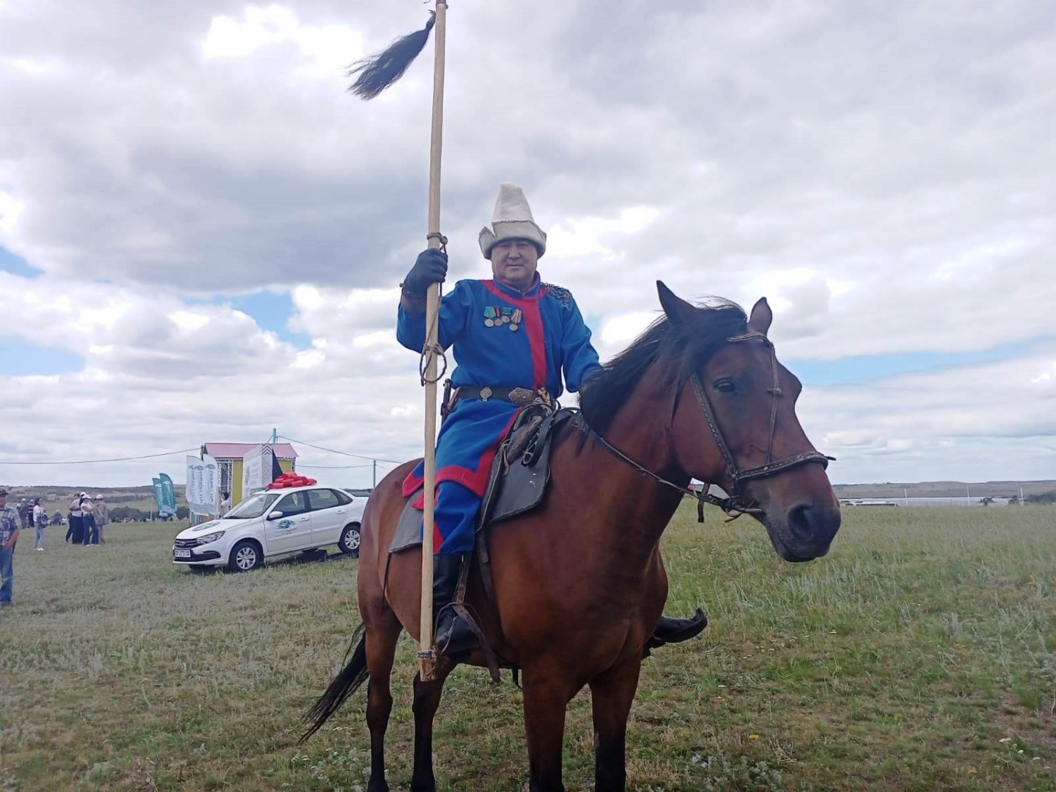 На фестивале  «Башкорт аты»  прошел конный парад