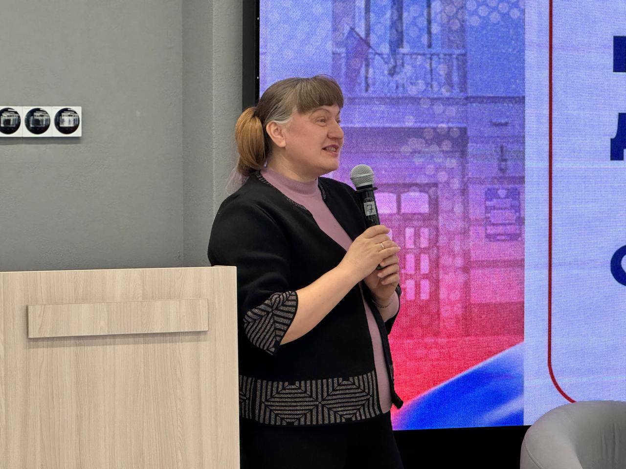 В Межвузовском кампусе Уфы провели мастер-класс для учителей химии со всей респу