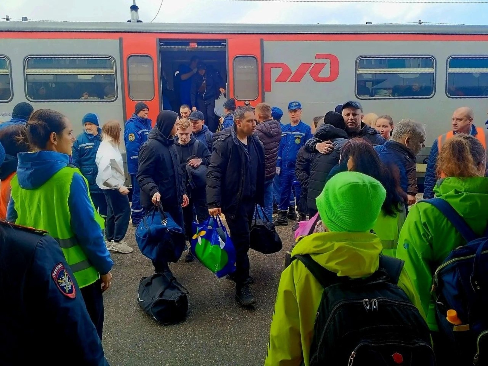 Большинство пассажиров попавшего в ЧП поезда доставлены в Ульяновск