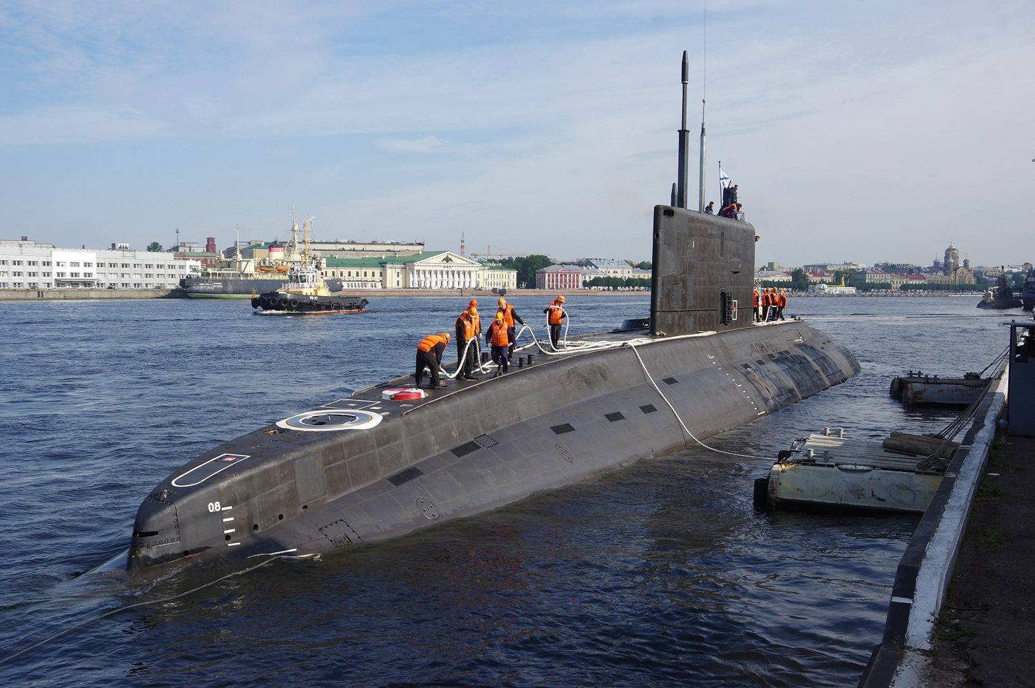 Сегодня в состав ВМФ России примут новую дизель-электрическую подлодку «Уфа»