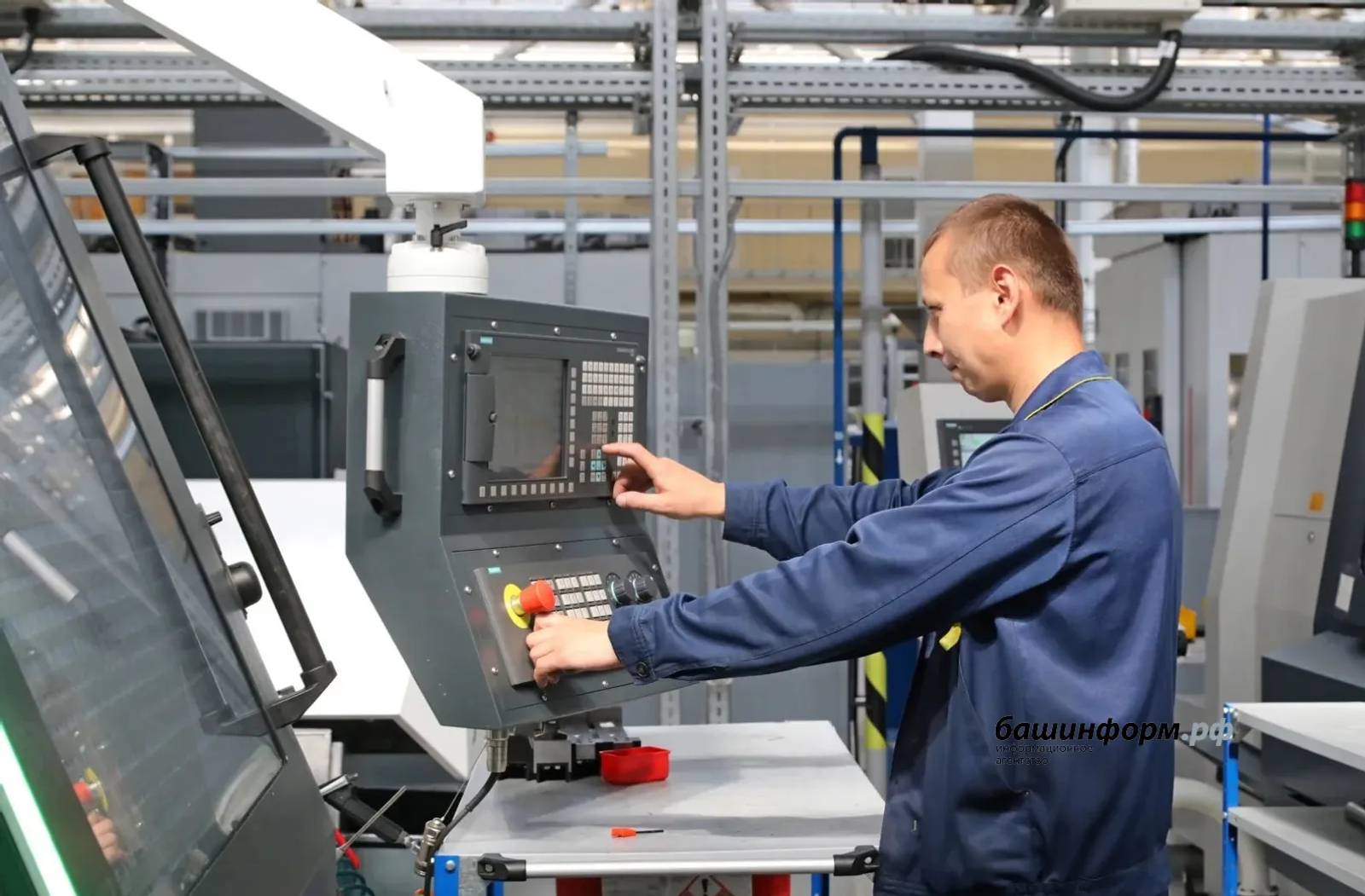 Девятиклассники получат свидетельство о рабочей профессии – минпросвещения